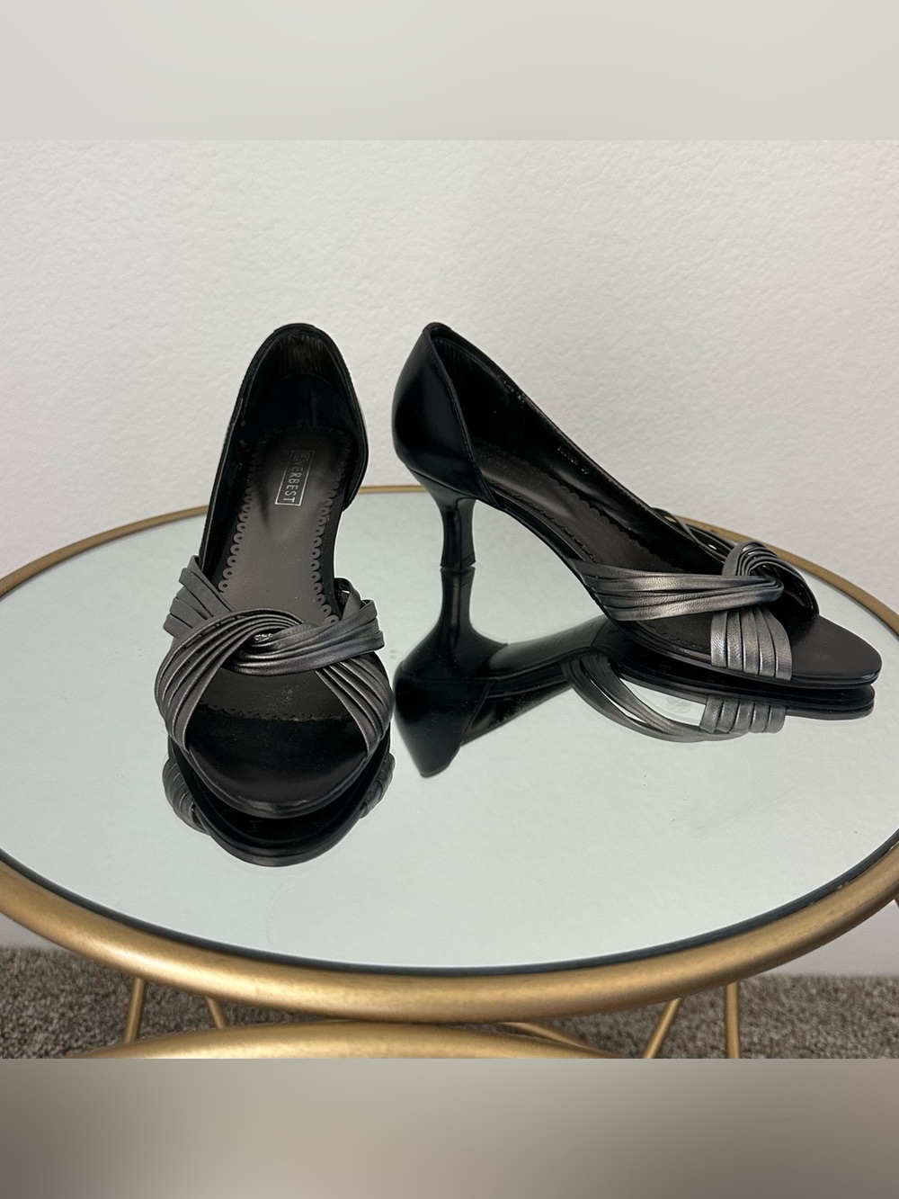 Everbest Black and Silver Leather Open Toe Kitten Heels